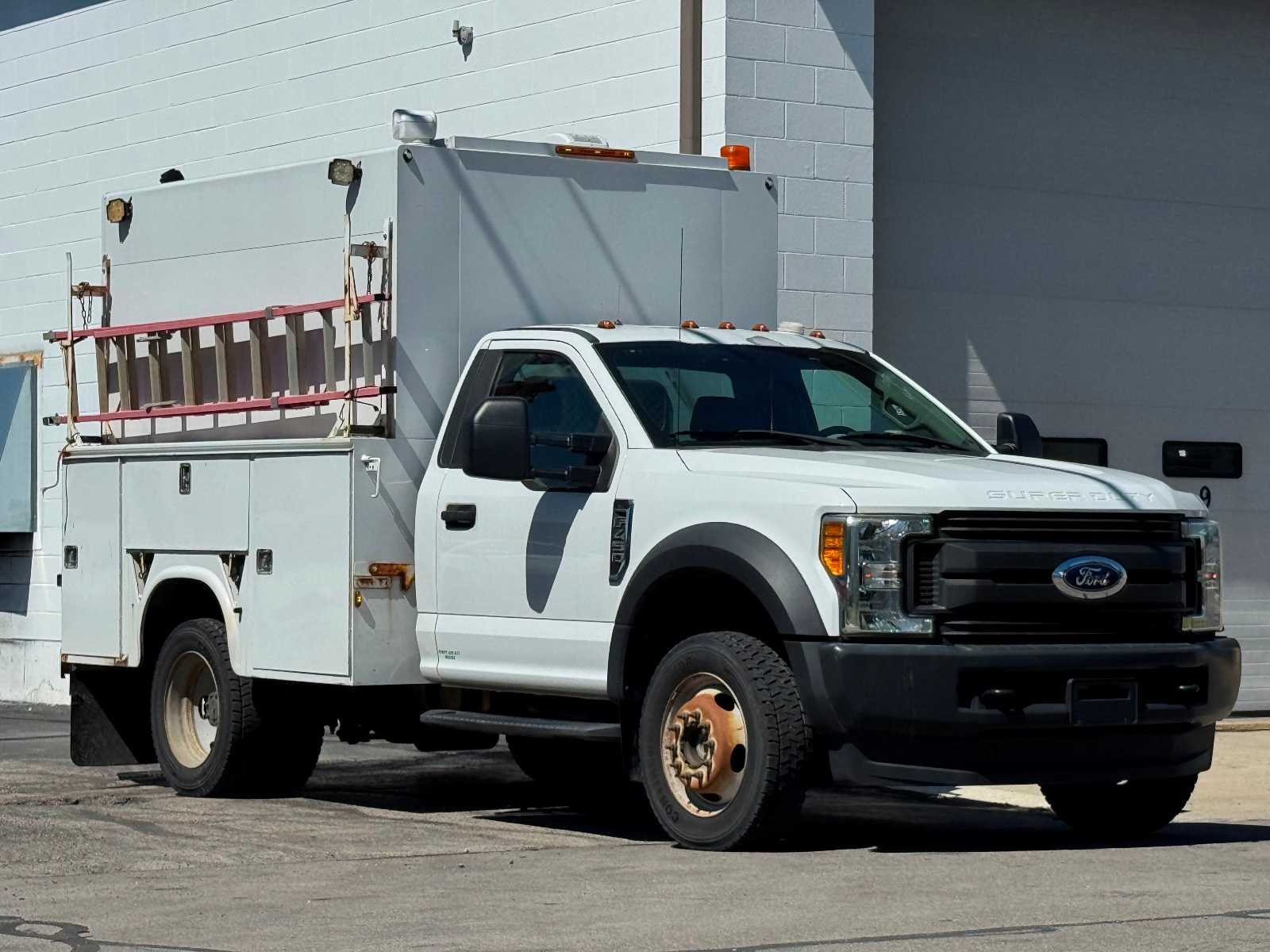 ford f-450 super duty chassis cab 2017 1FDUF4HY8HDA00314 image ford f-450 super duty chassis cab 2017 1FDUF4HY8HDA00314 image